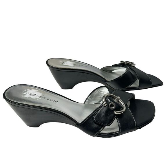 Anne Klein Leather Black Slip On Wedge Sandals Heels Buckle Size 8.5 - Picture 1 of 9